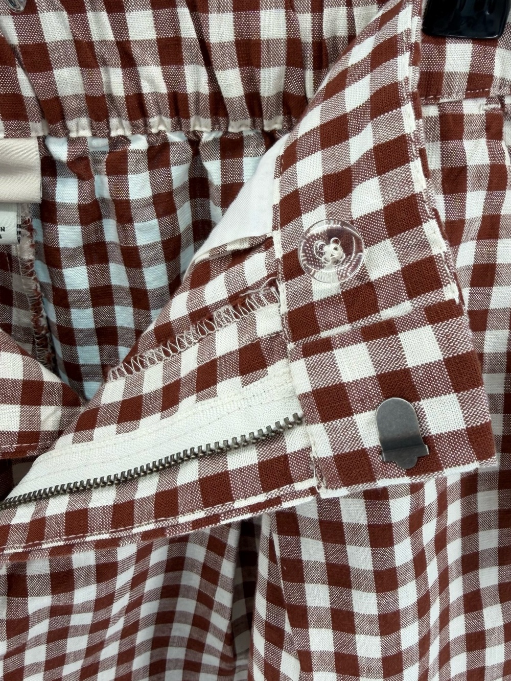 a new day Gingham High-Waist Pleated Shorts - Brown & White (Size Medium) NWT - Picture 8 of 11